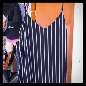 Short black and white dress